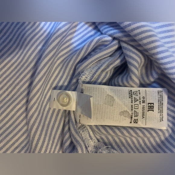 Gap Soft Blue & White Stripe Popover Blouse Size S - Picture 7 of 10